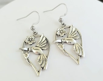 Hummingbird Earrings, Silver Bird Earrings, Silver Nature Earrings