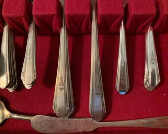 1933 Wm. A. Rogers (now Oneida) Paramount (silver-plate) Art Deco