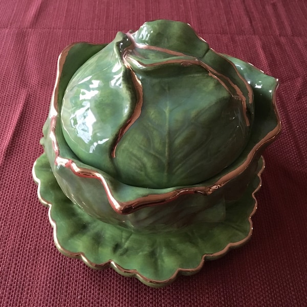 1950s Holland Molds Inc. of New Jersey Majolica Cabbage Lettuce Lidded Bowl with Under-plate, 24k trim