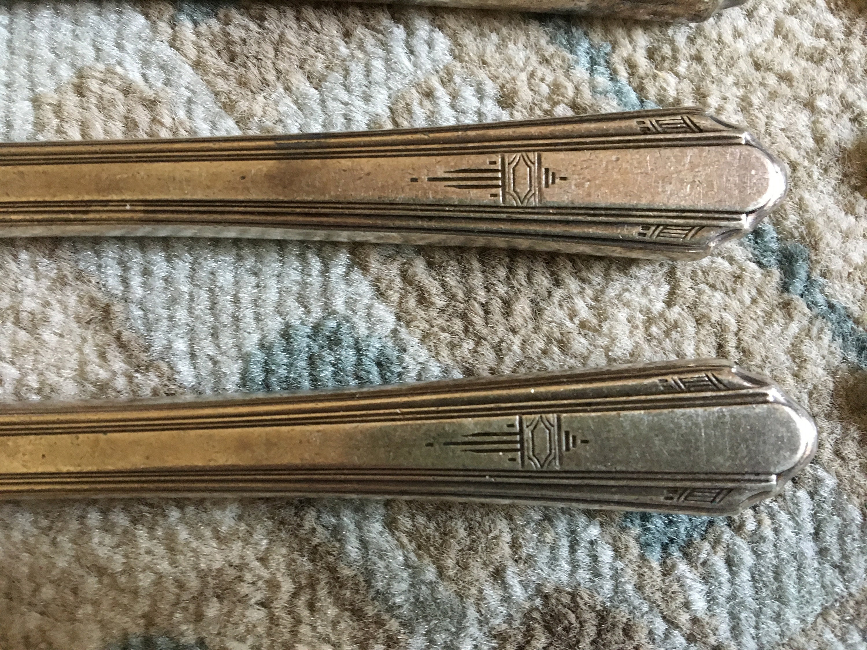 1933 Wm. A. Rogers (now Oneida) Paramount (silver-plate) Art