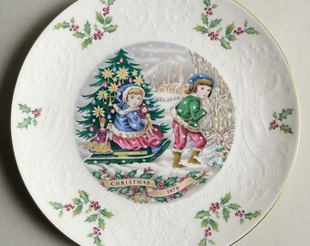 in VGC Vintage 1980's Royal Doulton Laureate Salad or Dessert Size Plates 21cm in VGC Vintage 1980's Royal Doulton Laureate Salad or Dessert Size Plates 21cm
