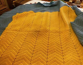 1950s Hand-Knit FULL 84" x 96" Blue & Gold Afghan Coverlet (Univ. of Pittsburgh School Colors)