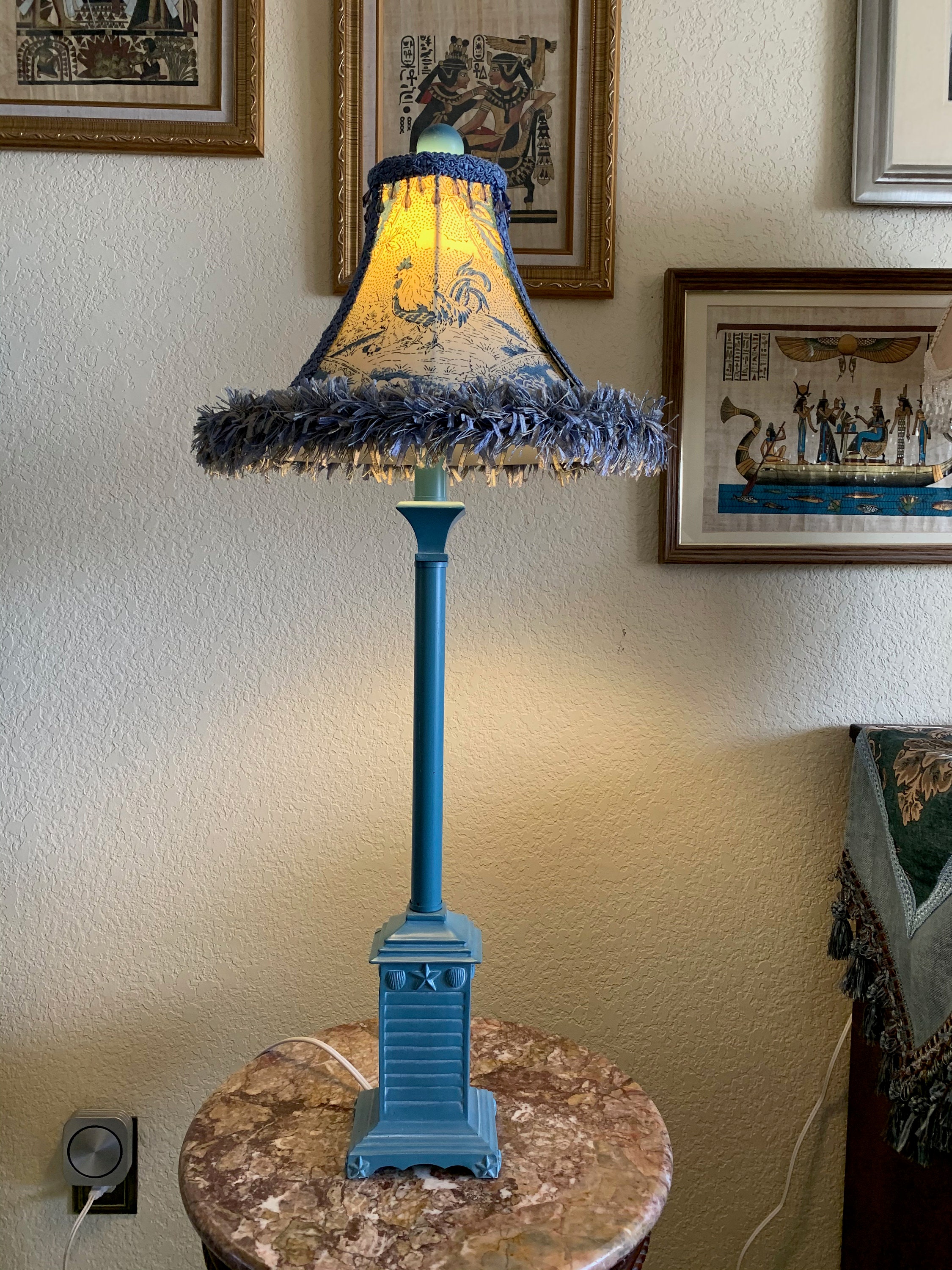 1970s Retro Farmhouse Shabby Chic Blue Wood 32