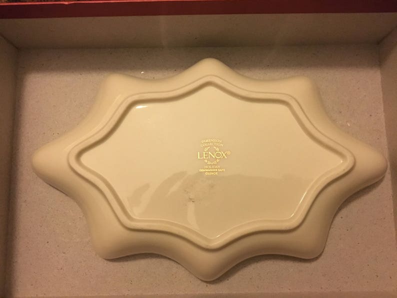 MIOB 1970s Lenox Holiday Dimension Scalloped 8-34\u201d Open Candy Dish