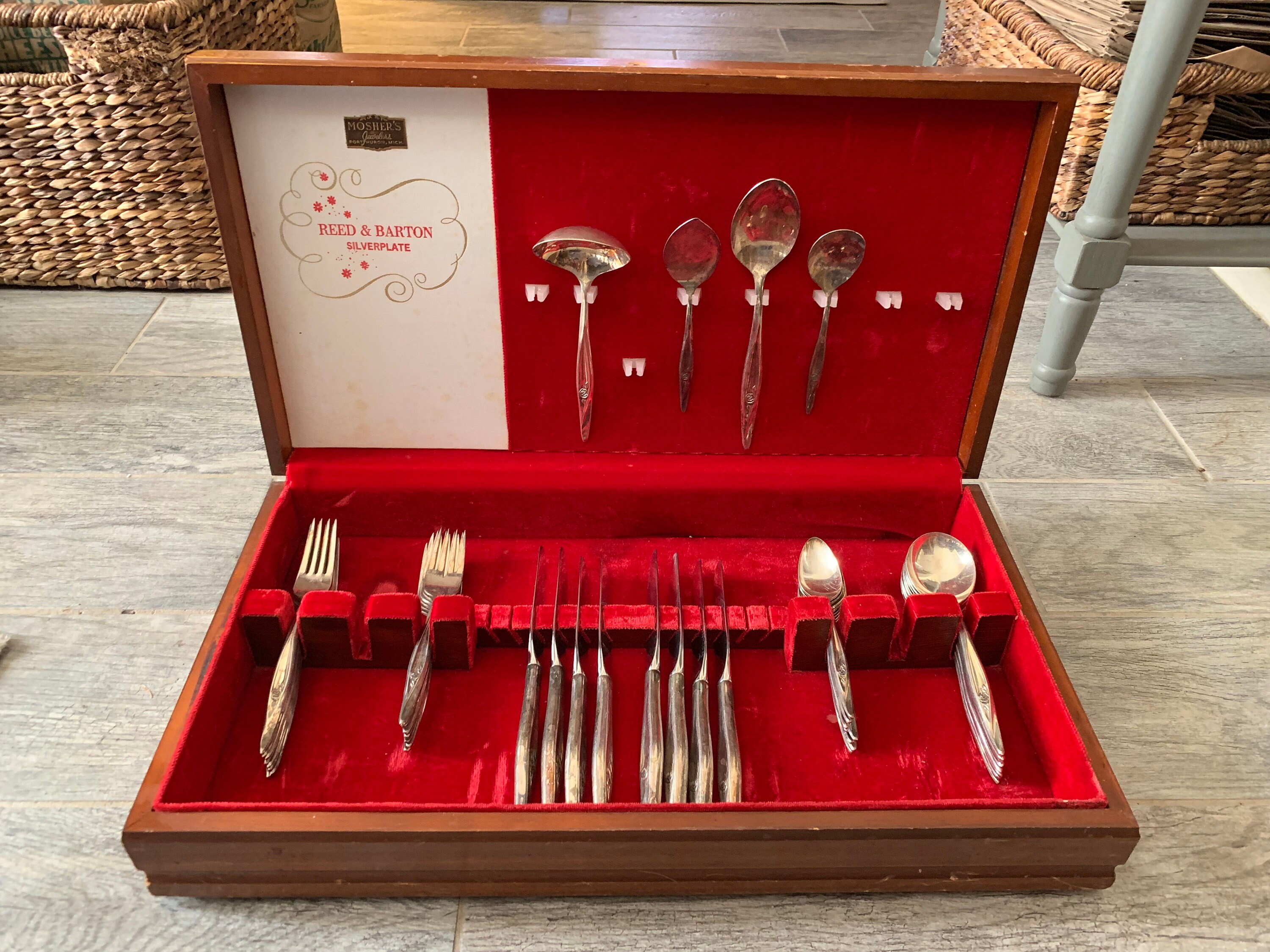 1963 MCM Reed & Barton Nostalgia Silver-plate Flatware Walnut