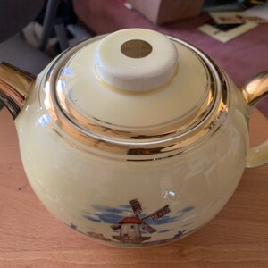IMPERFECTS - 1930s VERY RARE W.S. George Windmill 5-Cup Bolero Shape Teapot
