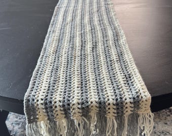 Hand Crocheted Farmhouse Table Runner, Gray and White Yarn
