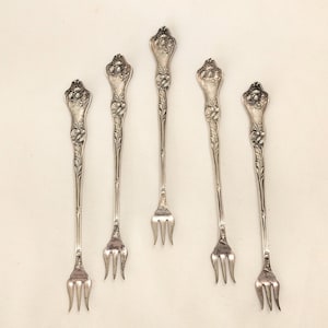 Vintage silver plated R&B seafood forks set of 5 antique silverplated pickey elegant snack forks lot antique silverware
