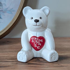 Vintage Ceramic Valentine's day plater bear with heart I love you