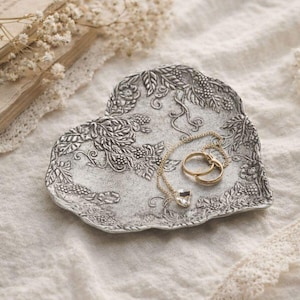 Vintage Heart Pewer Vanity Dish Ornate Floral Trinket Tray Made in USA