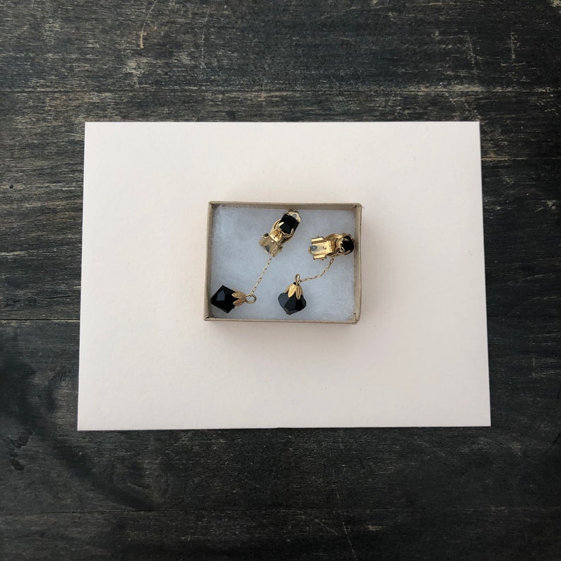 Sleek Black and Gold Clip on Earrings Elegant Evening Earrings Vintage Clip Earrings