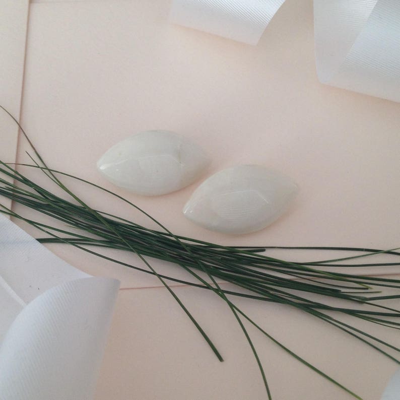Bride Earrings Boho Wedding Earrings White Earrings Bridal Earrings Stone Earrings BOHO Wedding Earrings Wedding Jewelry