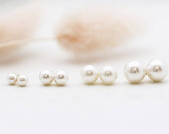 14K Solid gold pearl earring /Pearl earring/ Gold Earrings/ Pearl stud earring/ Swarovski Pearl earring /Gift For her/SALE/14K gold earring