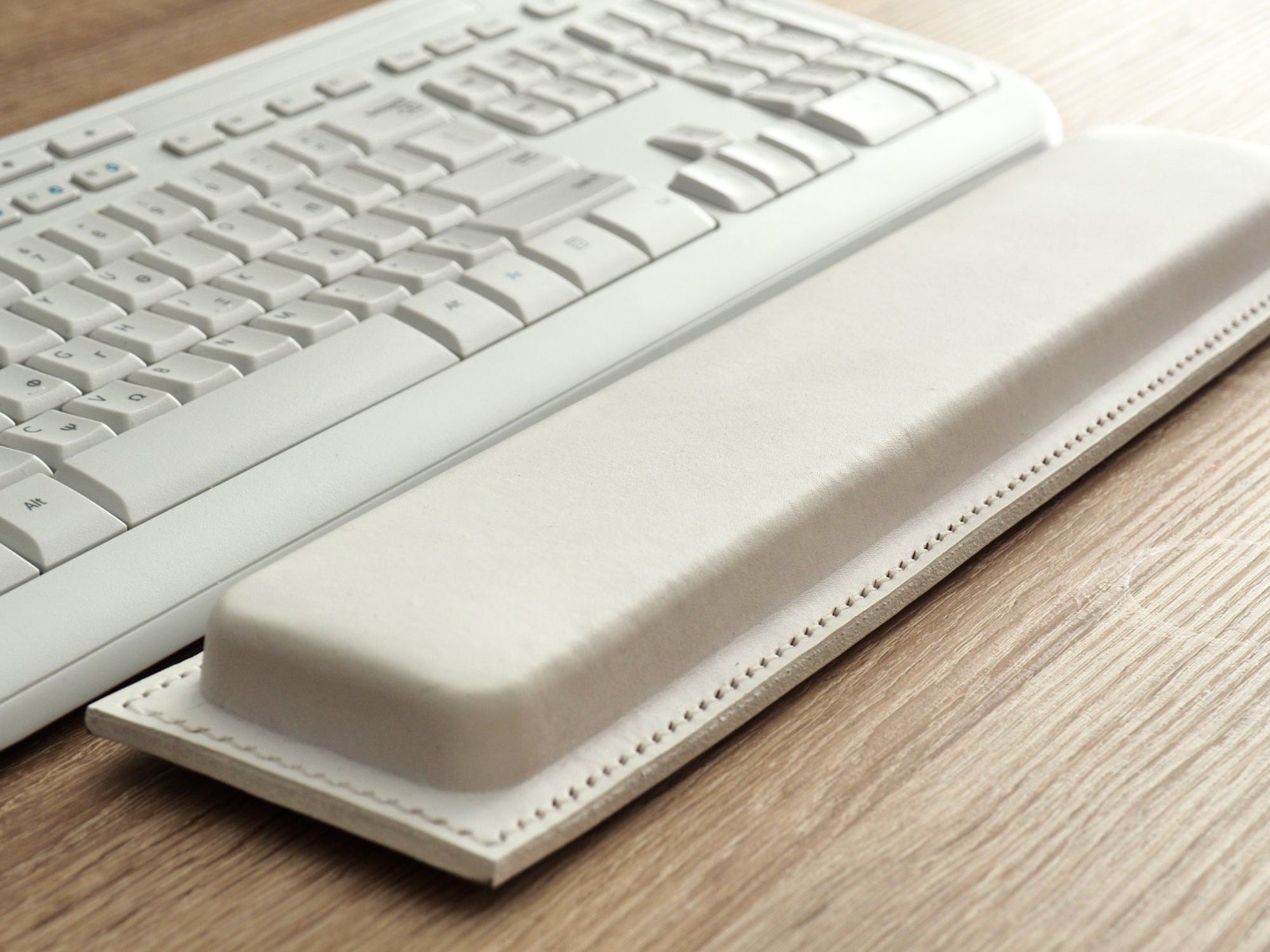 White Leather Keyboard Wrist Rest Ergonomic Wrist Support Etsy Denmark