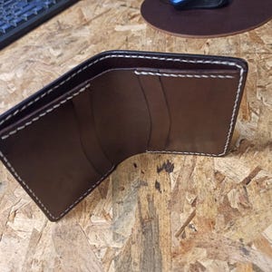 Billetera plegable para hombre, billetera de cuero marrón, regalo único para novio, regalo personalizado, regalo de San Valentín