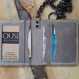 Billetera con cadena y ventana para identificación, Cartera de cuero gris personalizada, Tarjetero para identificación, Billetera con bolsillo frontal, Regalo de San Valentín para él