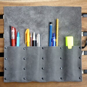 Pencil Roll, roll up pencil case, Paint Brushes Case, Leather Artist Roll, Leather Tool Roll, Pen Sleeve