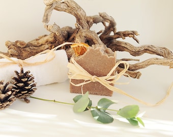 WINTER GIFT box, hygge, relaxation, festive, season, hygge, candle, potpourri, soap, wellbeing, scents, winter, well-being
