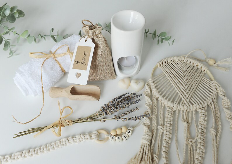 CALM GIFT BOX, Self Care Package, Self care Gift, Stress Relief Gift Box, Relaxation Gift, Thinking of you, Gift for her, spa gift box image 1