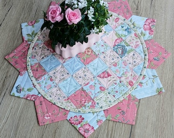 Mantel patchwork / Mantel acolchado / Mantel patchwork / Cubremesa acolchado / Decoración de mesa