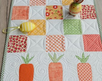 Camino de mesa de patchwork/Camino de mesa acolchado/Camino de mesa acolchado/Camino de mesa acolchado/Decoración de mesa/Decoración de Pascua