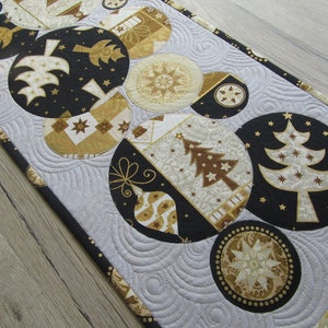 Camino de mesa navideño/Camino de mesa acolchado//Camino de mesa navideño/Camino de mesa de invierno/Camino de mesa Patchwork/Decoración navideña