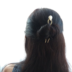 White mother-of-pearl hair pin Brass hair fork for thin hair Starburst hair stick