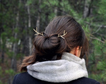 Deer antler hair pin Mori girl Green witch Handmade forest jewelry Gift for her