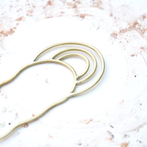 Arch brass hair pin Minimalist hair accessories Handmade hair fork for thick hair Art deco hair clip