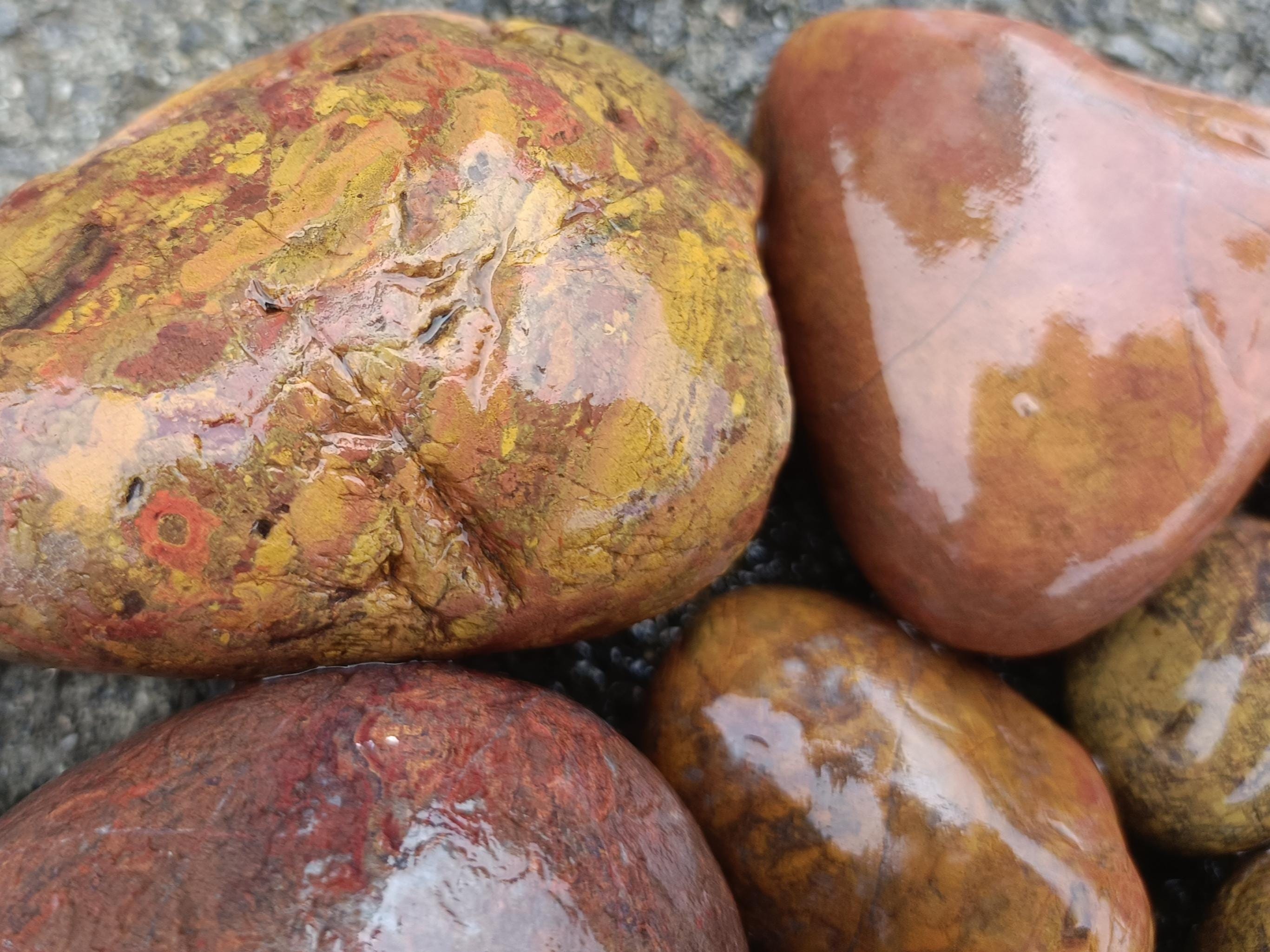 500g Scottish yellow ISH jasper Mix - 20mm to 60mm - rough material for lapidary or rock tumbling- Scottish minerals