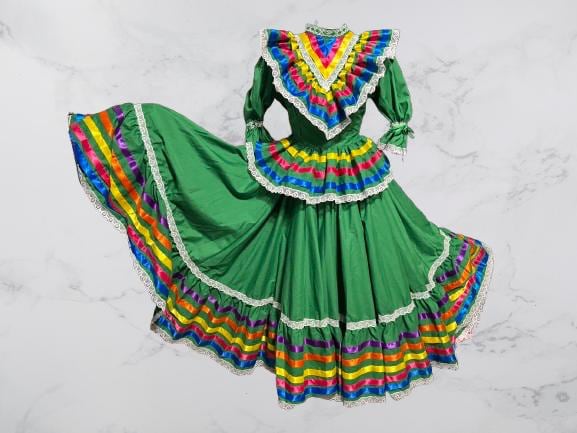 Vestido jalisco ni México