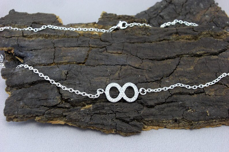 Pearl Necklace Infinity Glitter Crystal Silver