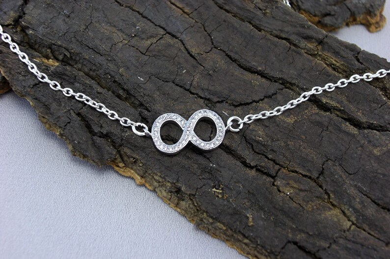 Pearl Necklace Infinity Glitter Crystal Silver