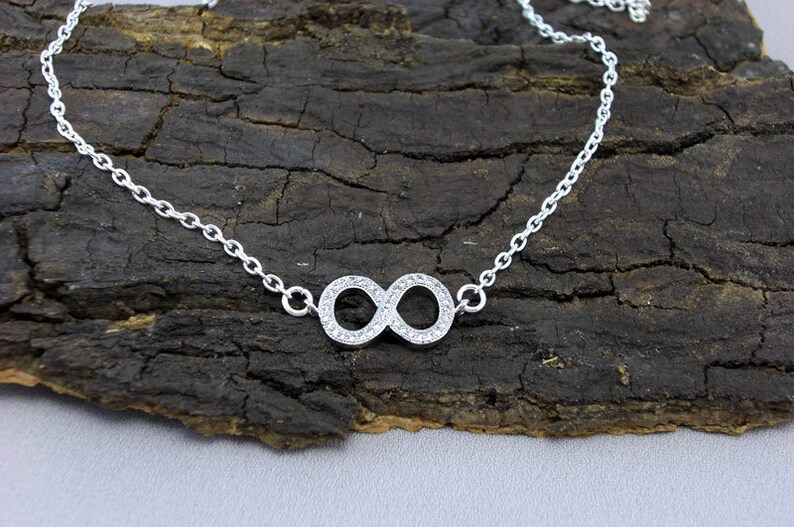 Pearl Necklace Infinity Glitter Crystal Silver