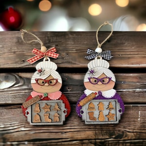 Personalized Mrs. Claus Christmas 2025 Ornament / Cookie Sheet Ornament / Mrs. Claus / Grandkids / Hand Painted / Commemorative / Ornament