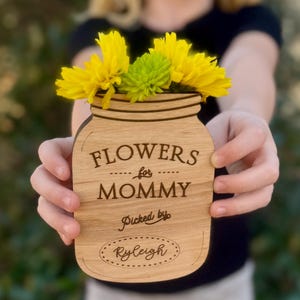 Flowers For Mommy Magnet / Mason Jar / Wildflower / Holder / Magnet / Mother&#39;s Day / Grandma / Personalized Child to Mom Gift / Love / Vase
