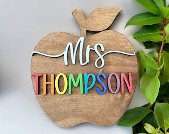 Teacher Apple Magnet / Teacher Gift / Appreciation / Back to School / End of School / Customizable / Personalized Gift / Rainbow / Love / Ki