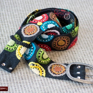 Belt for women S,M,L,XL- Hand embroidered belt with colorful circles, Peruvian Wool belt, Ethnic wool embroidery belt, Handmade fashion belt