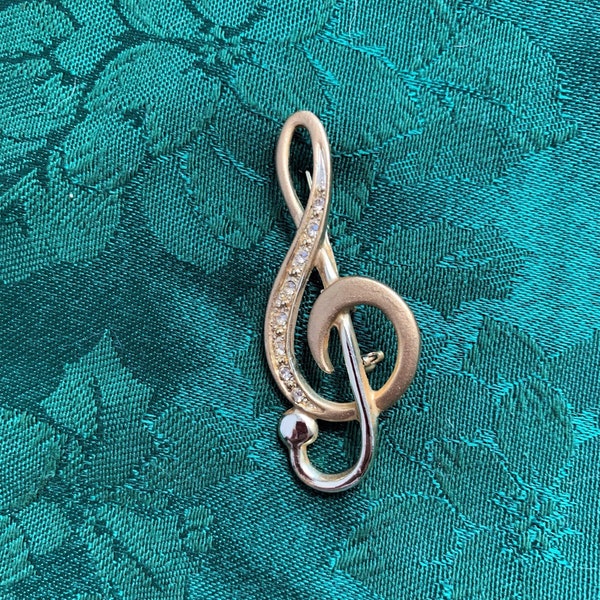 Treble Clef Music Brooch  Lapel Pin