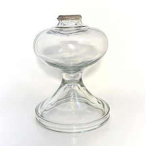 Antique Pedestal Oil Lamp Font