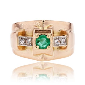 French 1940s Emerald Diamond 18 Karat Rose Gold Tank Ring