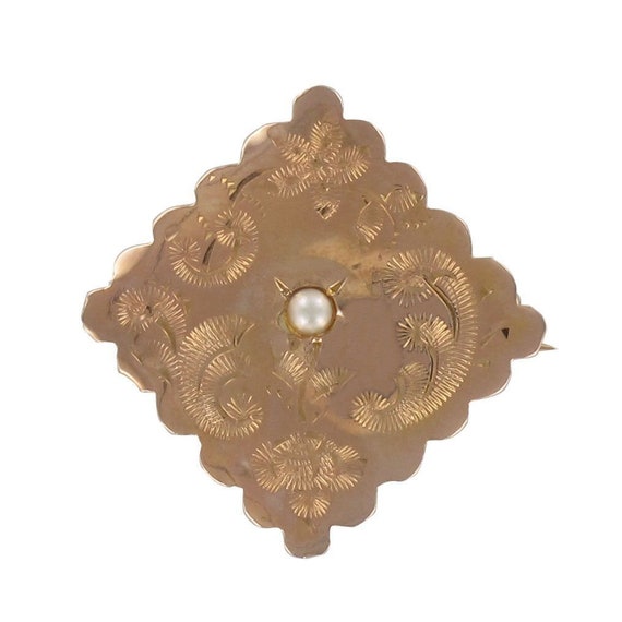 Old gold collar chiseled diamond collar