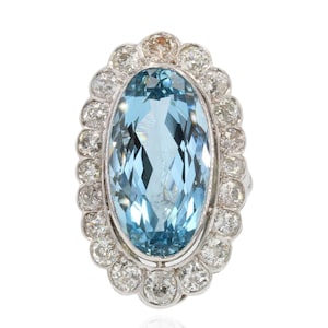 20th Century 11,50 Carat Aquamarine Diamonds Platinum Pompadour Ring