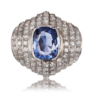French Late Art Deco Natural Ceylan Sapphire Diamonds Platinum Ring