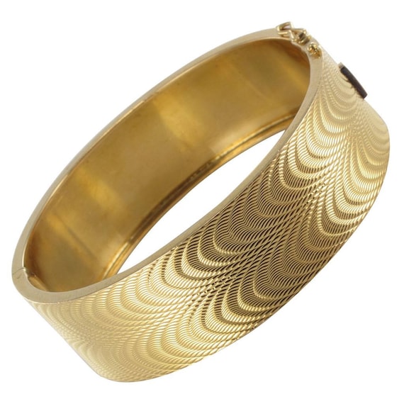 Moiré gold Bangle Bracelet