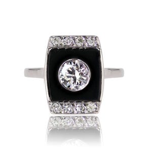 Art-Déco-Ring mit Diamant und Onyx