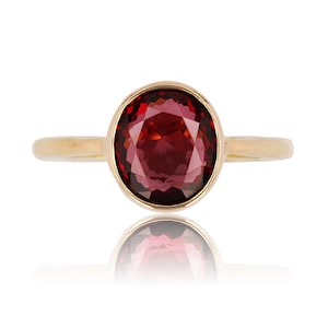 Solitaire Rhodolite Garnet Ring