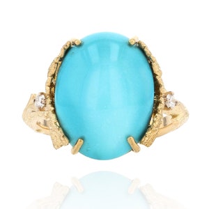 Modern 9.80 Carat Turquoise Diamonds 18 Karat Yellow Gold Leafy Setting Ring