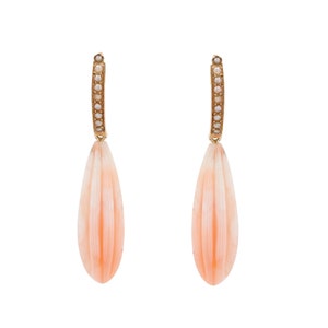 19th Century Natural Pearl Angel Skin Coral 18 Karat Rose Gold Dangle Earrings