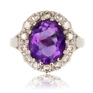 1970s Amethyst Diamonds 18 Karat White Gold Ring